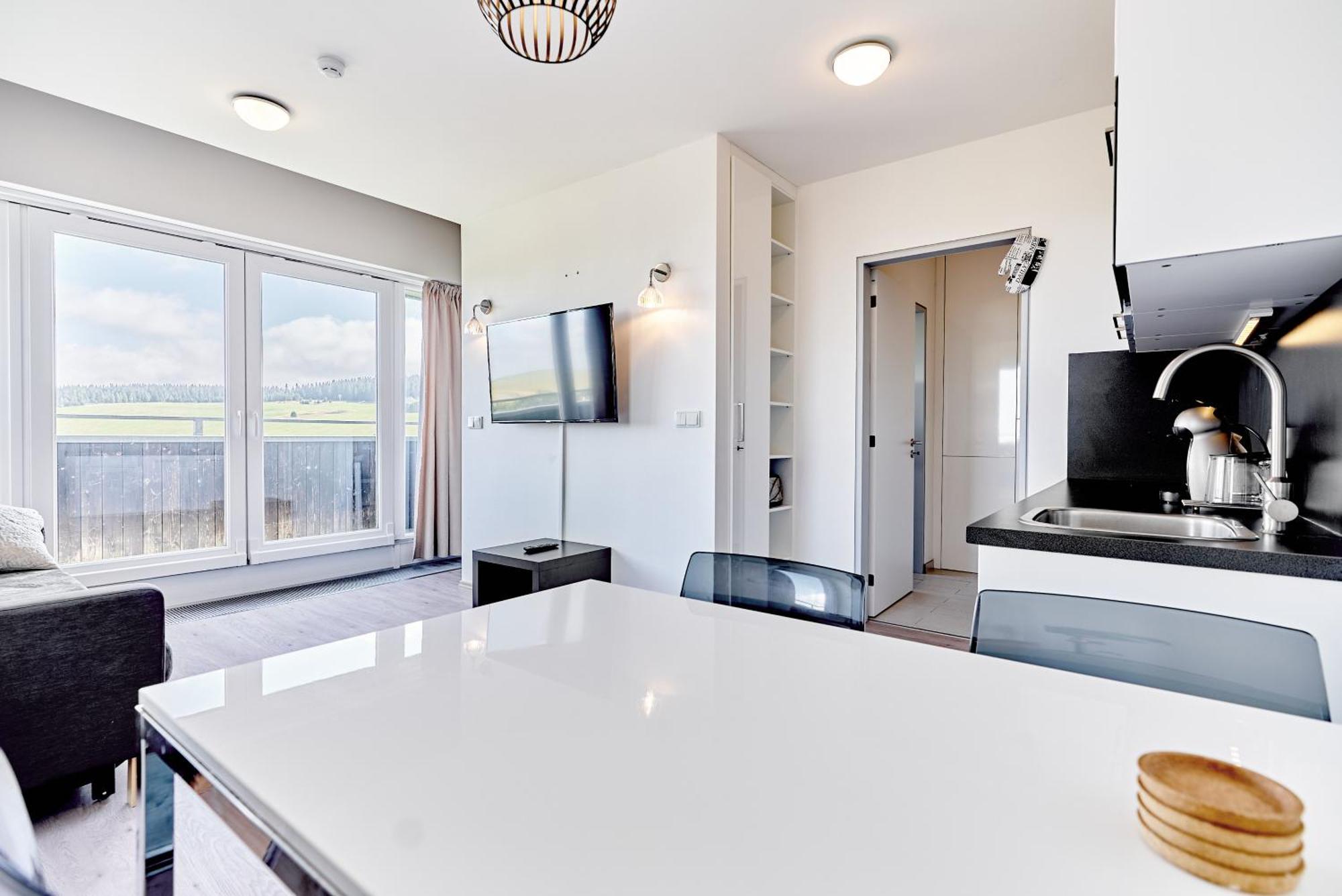Slopeside Apartment By Mountain Ways Loučná pod Klínovcem Bagian luar foto
